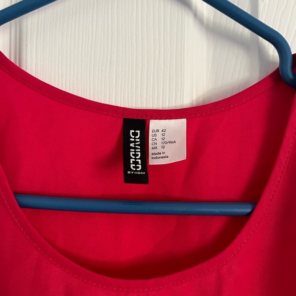 H&M Tank Top - Picture 3 of 3